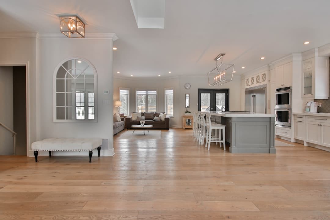 What to Do in the First 24 Hours After Water Damage